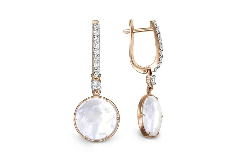 Серьги из красного золота с перламутром и 20 фианитами