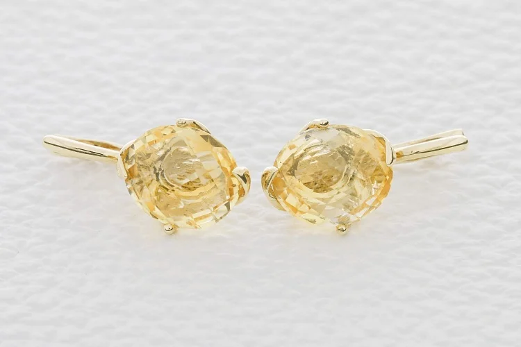 Серьги из жёлтого золота с 2 цитринами