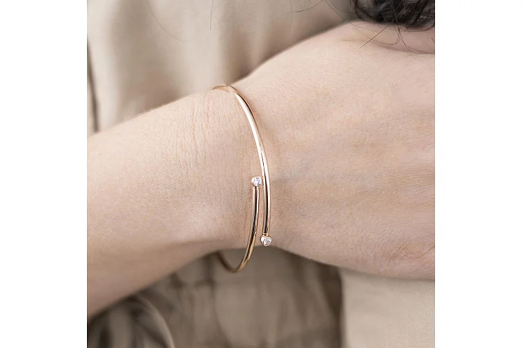 Браслет из красного золота с 2 фианитами