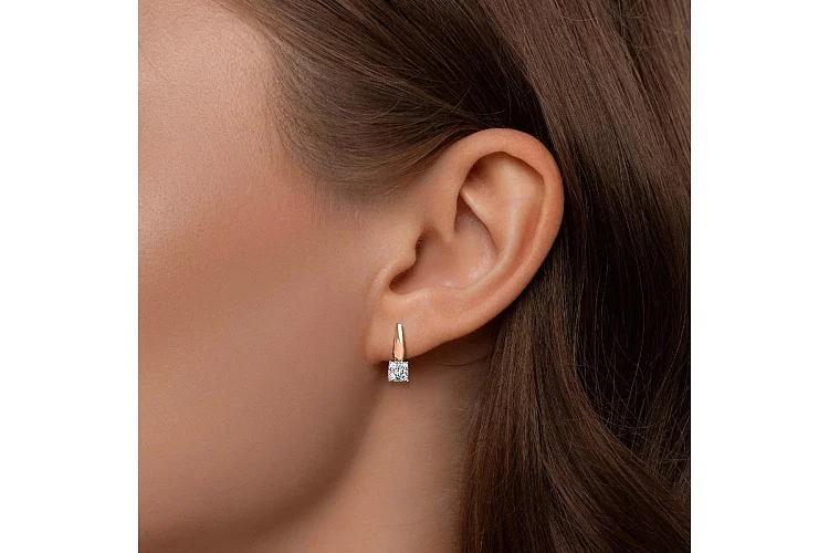 Серьги Малинки из красного золота с 18 муассанитами