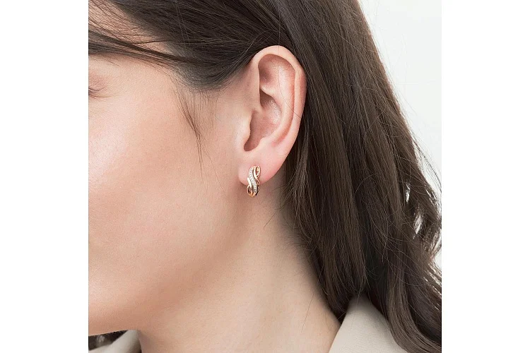 Серьги из красного золота с 18 бриллиантами