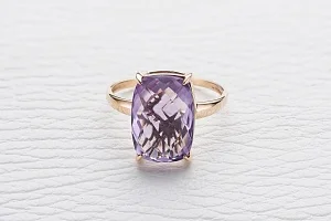 Кольцо из красного золота с аметистом