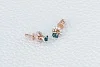 Серьги-пусеты из красного золота с 2 топазами лондон и 20 фианитами