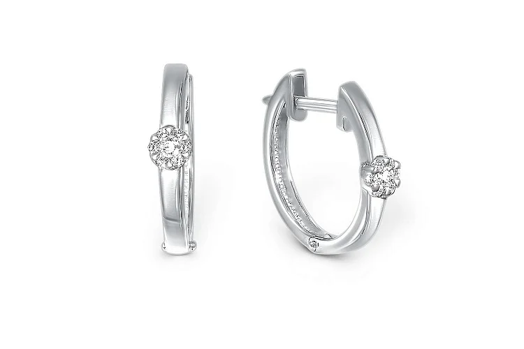 Серьги Малинки из белого золота с 14 фианитами