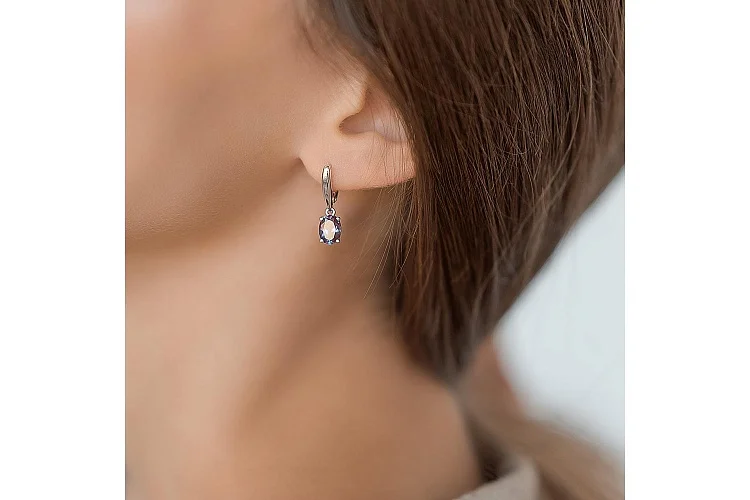 Серьги из белого золота с 2 александритами