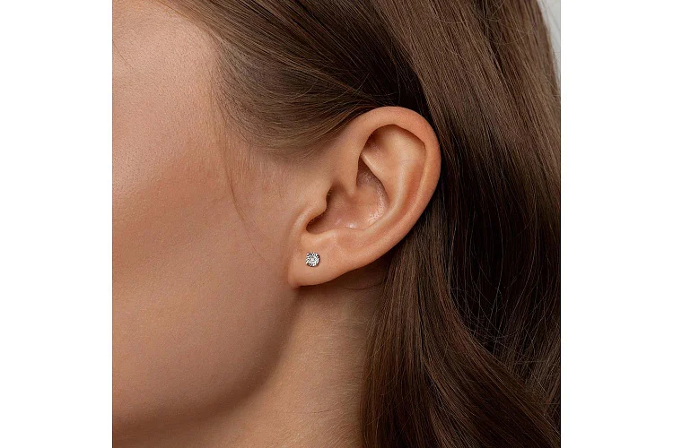 Серьги-пусеты из красного золота с 2 бриллиантами