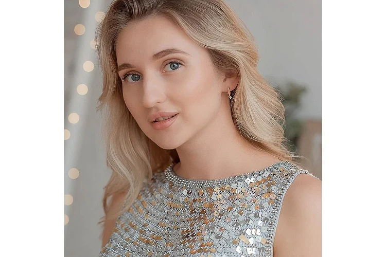 Серьги из красного золота с 2 бриллиантами