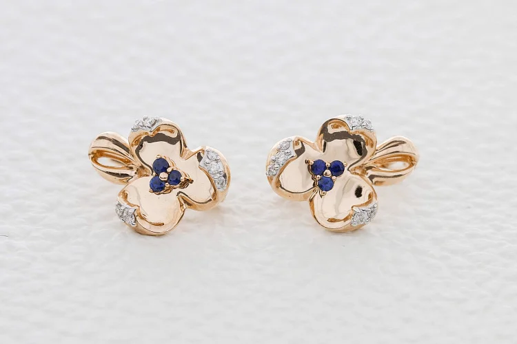 Серьги Цветы из красного золота с 6 сапфирами и 14 бриллиантами