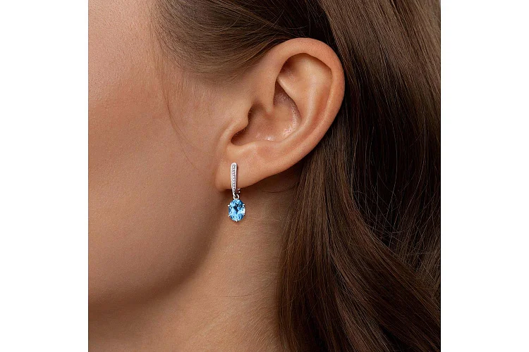 Серьги из белого золота с 2 топазами swiss и 20 бриллиантами