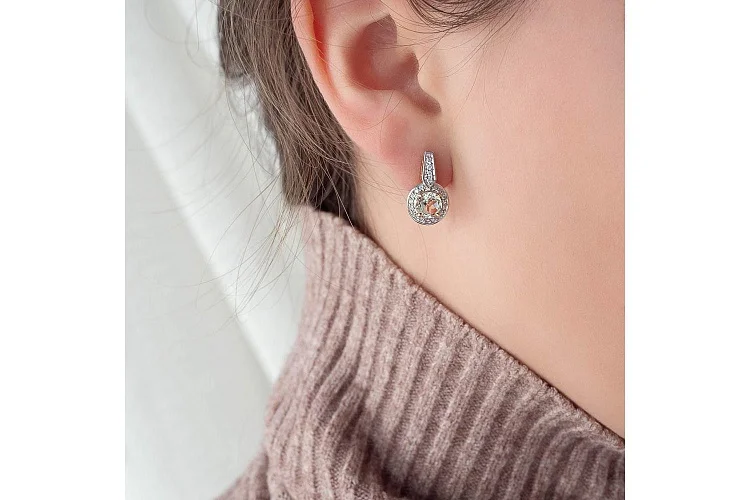 Серьги из жёлтого золота с 2 аметистами и 42 фианитами