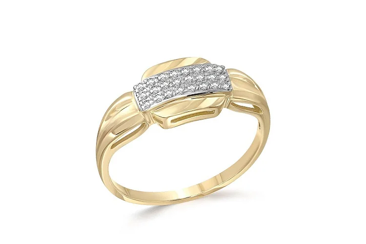 Кольцо из жёлтого золота с 24 фианитами