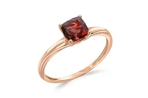 Кольцо из красного золота с гранатом