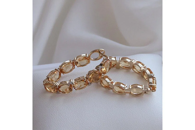 Серьги из жёлтого золота с 16 цитринами и 8 фианитами