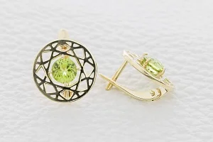 Серьги Круги из жёлтого золота с 2 хризолитами