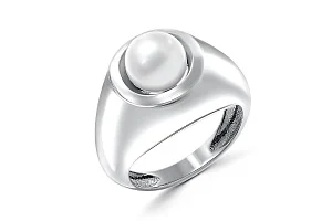 Кольцо из белого золота с жемчугом