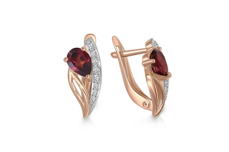 Серьги из красного золота с 2 гранатами и 16 фианитами