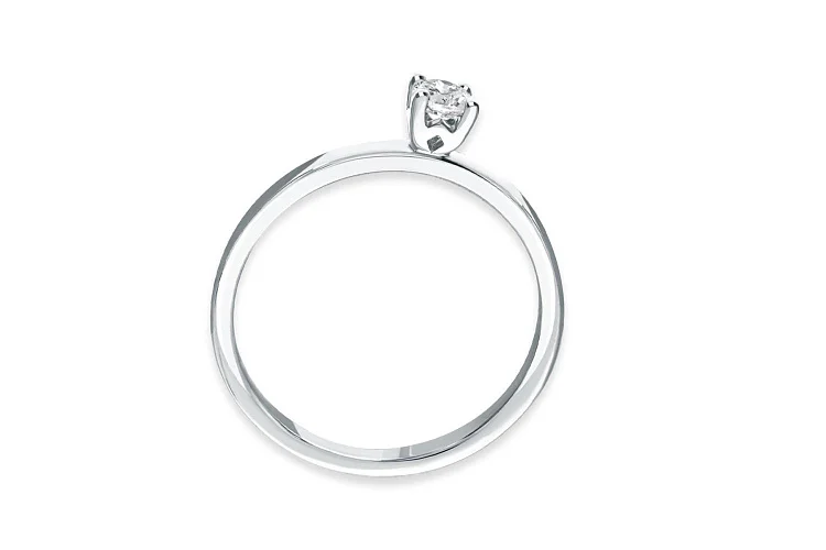 Кольцо из белого золота с выращенным бриллиантом