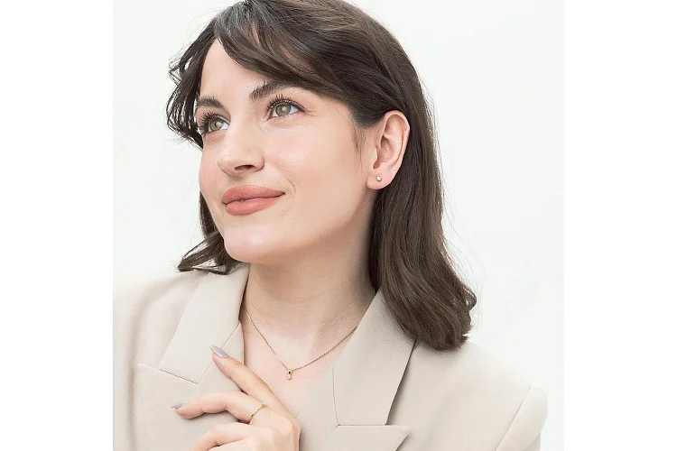 Серьги-пусеты из жёлтого золота с 2 бриллиантами