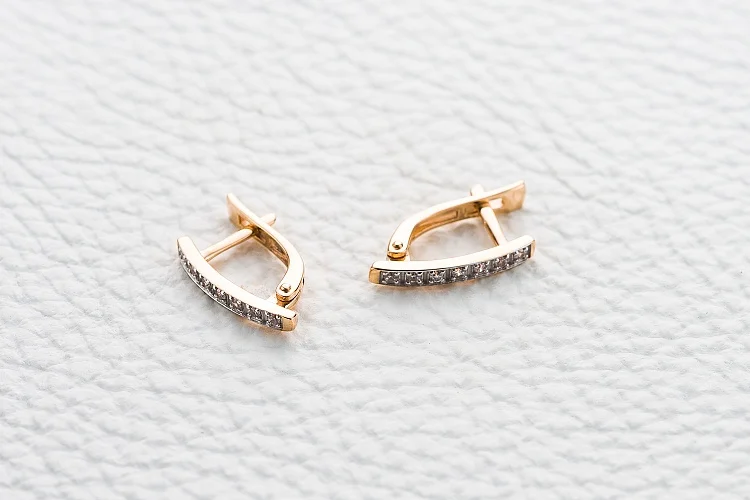 Серьги Дорожки из красного золота с 14 фианитами