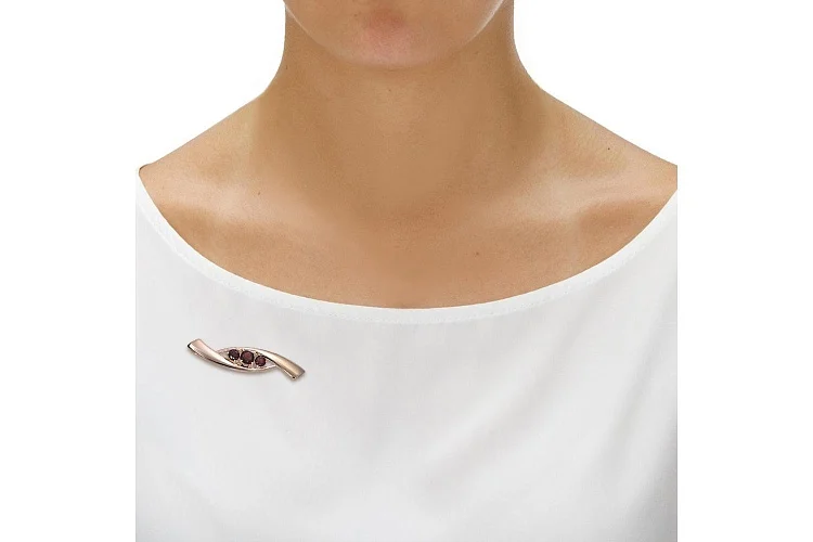 Брошь из красного золота с 3 гранатами