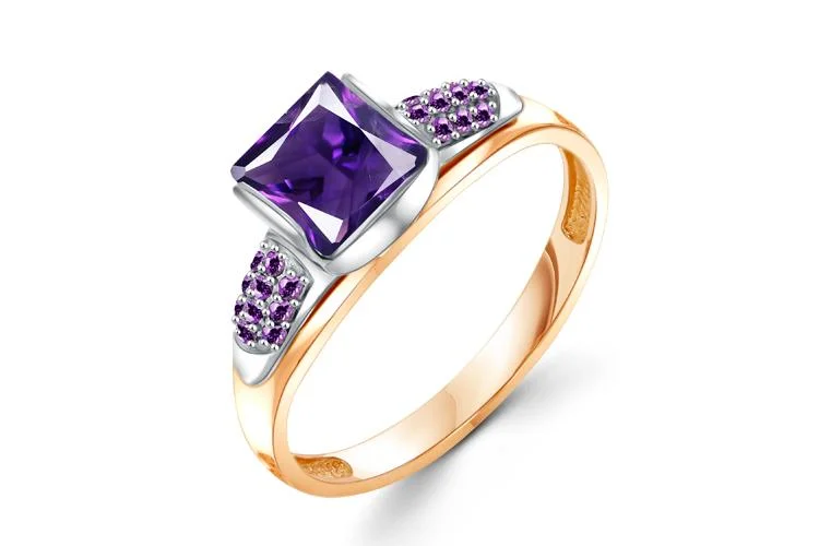 Кольцо из красного золота с аметистом и 20 фианитами