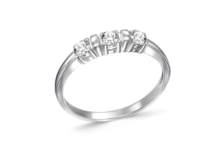 Кольцо из белого золота с 3 бриллиантами