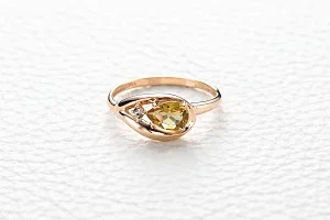 Кольцо из красного золота с 2 султанитами