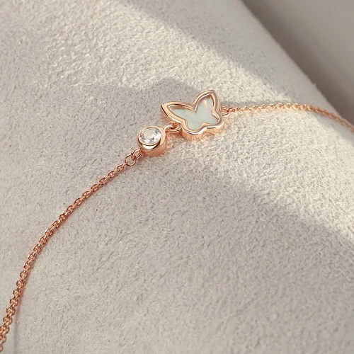 Браслет Бабочка из красного золота с перламутром и фианитом