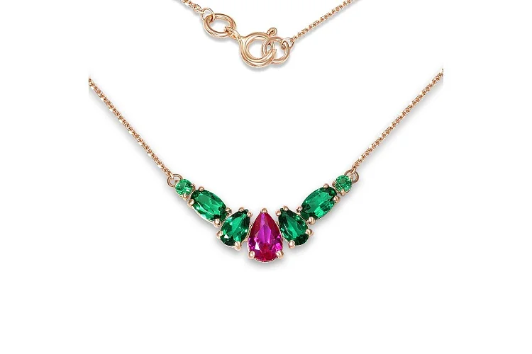 Колье из красного золота с корундом и 6 изумрудами