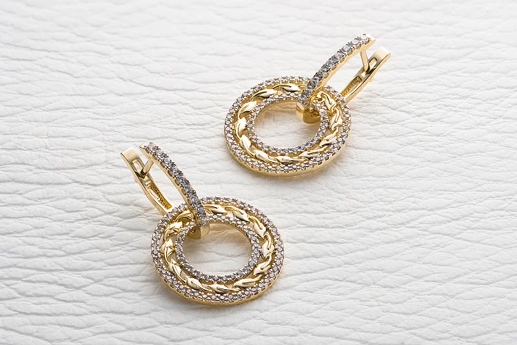 Серьги Круги из жёлтого золота с 168 фианитами