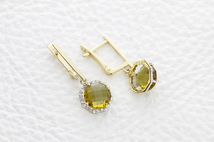 Серьги из жёлтого золота с 2 султанитами и 44 фианитами