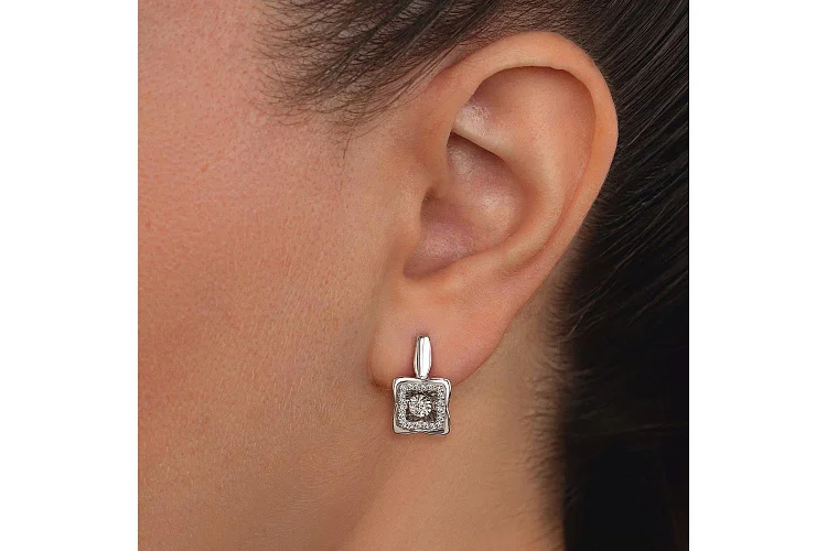 Серьги из белого золота с 42 бриллиантами