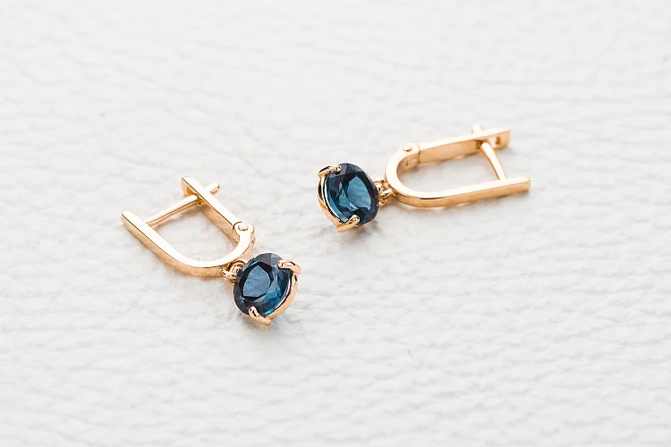 Серьги из красного золота с 2 топазами лондон