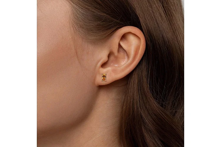 Серьги-пусеты из красного золота с 2 цитринами