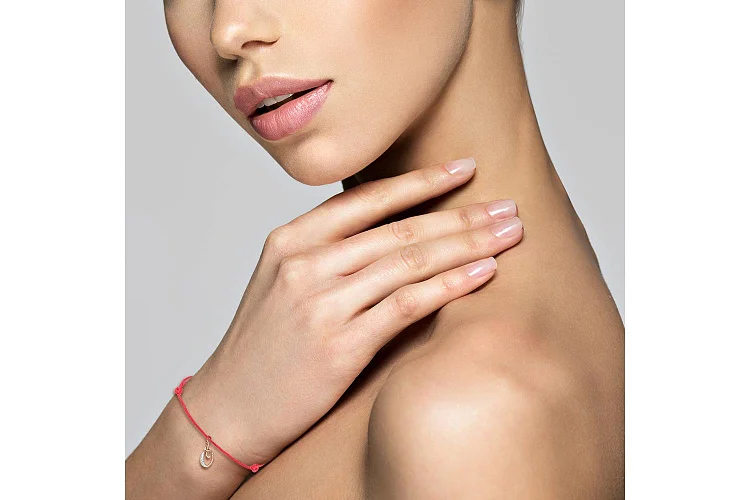 Браслет Буква из красного золота с 3 фианитами