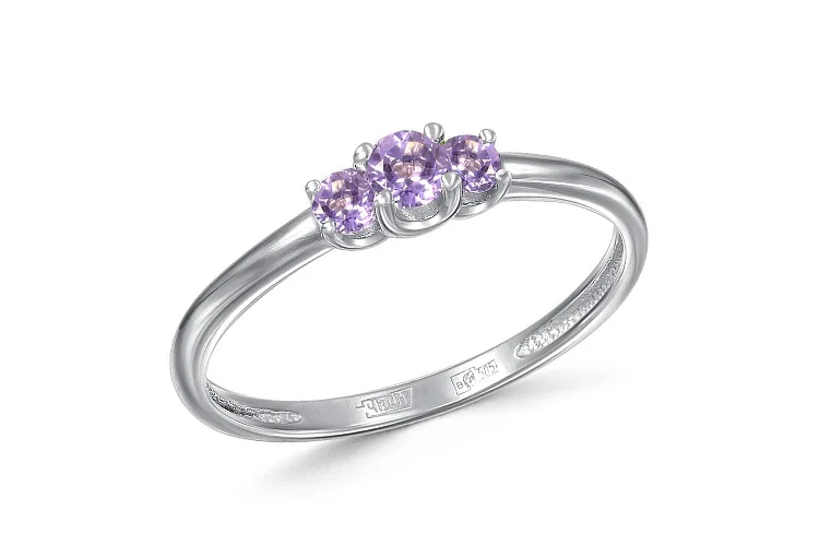 Кольцо из белого золота с 3 аметистами