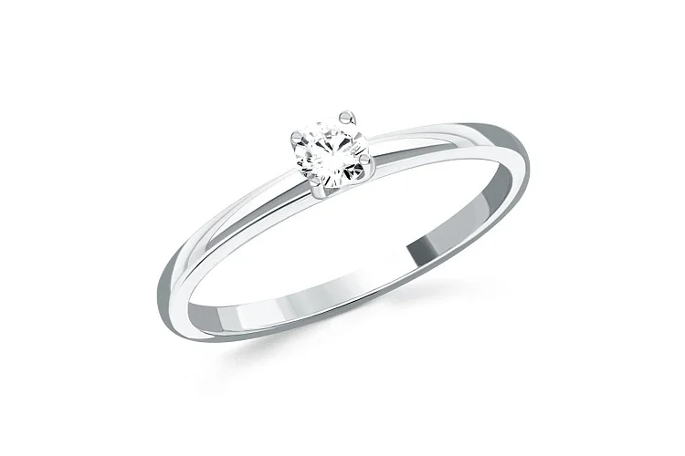 Кольцо из белого золота с фианитом