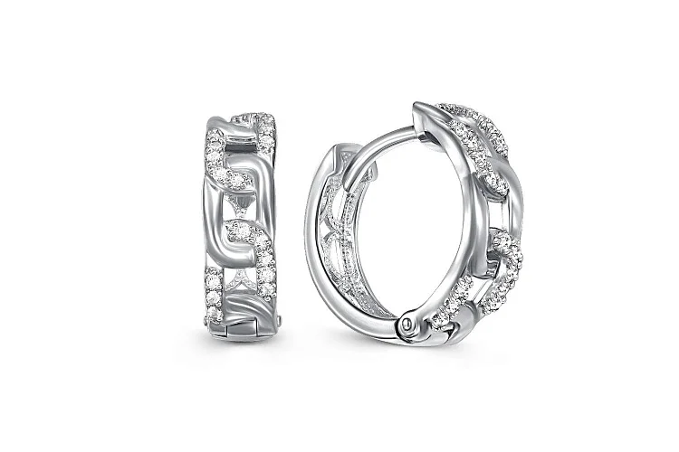 Серьги из белого золота с 36 фианитами