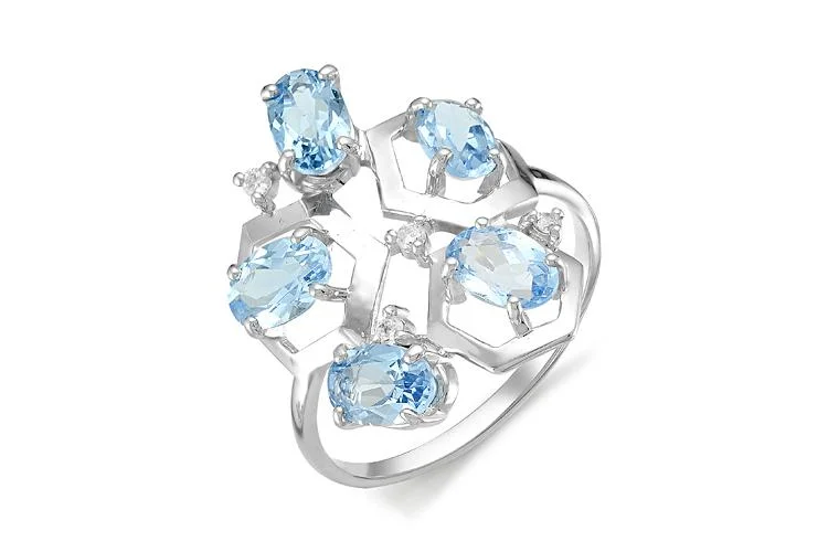 Кольцо из белого золота с 5 топазами swiss и 4 фианитами