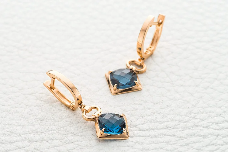 Серьги из красного золота с 2 топазами лондон