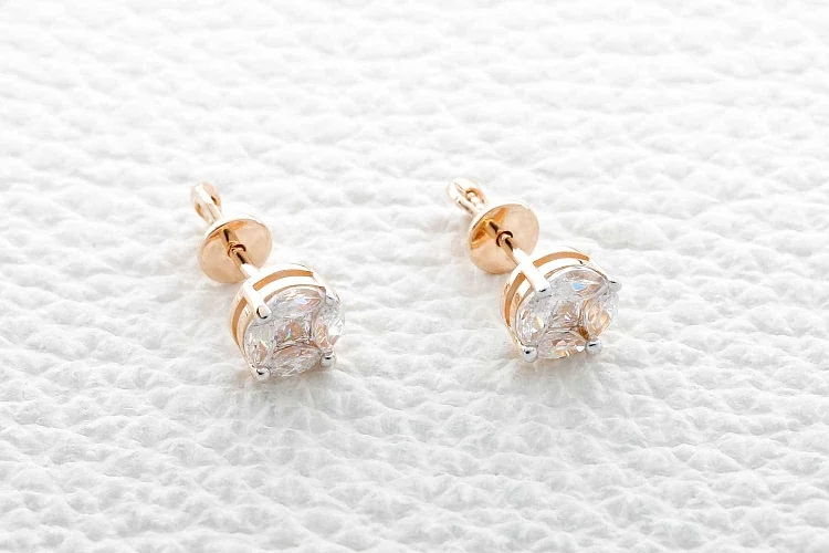 Серьги-пусеты из красного золота с 10 фианитами