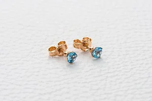 Серьги-пусеты из красного золота с 2 топазами swiss