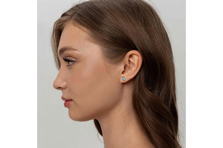 Серьги-пусеты из красного золота с 2 топазами swiss