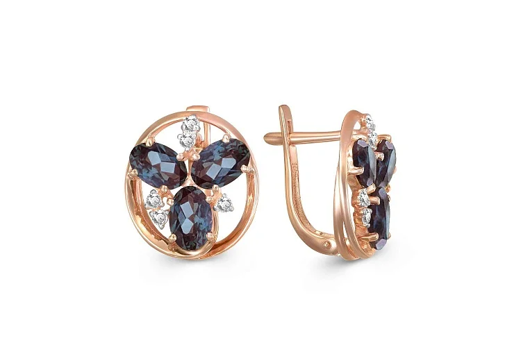 Серьги из красного золота с 6 александритами и 10 фианитами