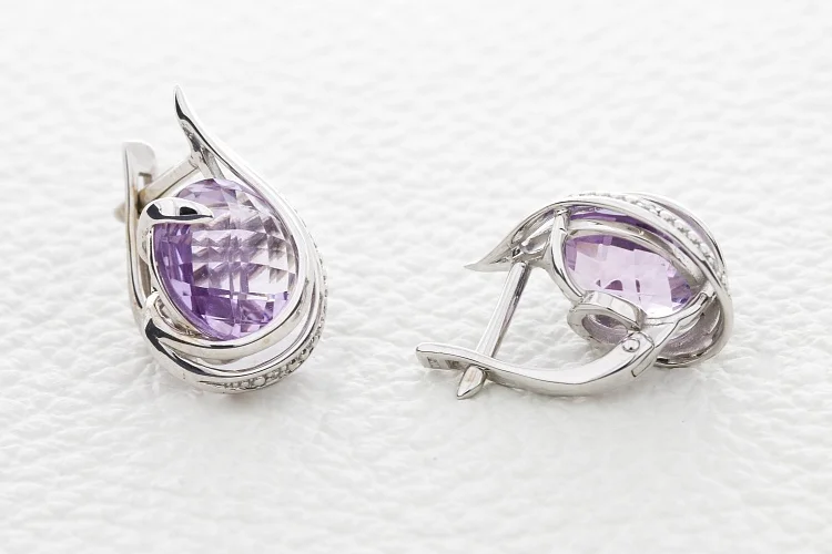 Серьги из белого золота с 8 аметистами