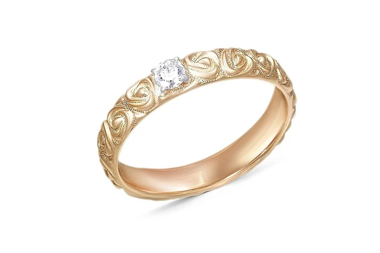 Обручальное кольцо из красного золота с бриллиантом