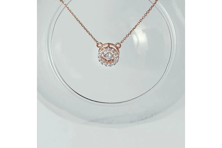 Колье из красного золота с 15 фианитами