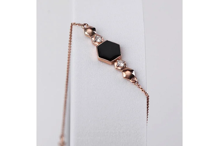 Браслет из красного золота с 2 бриллиантами