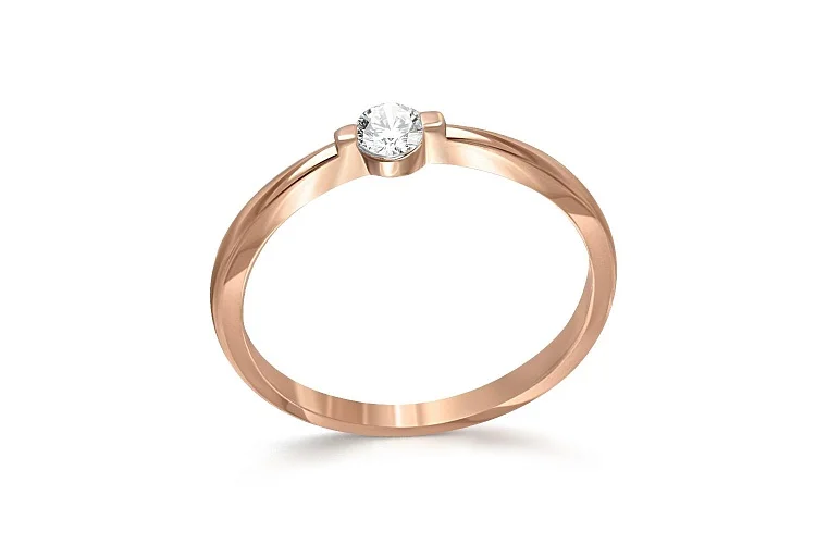 Кольцо из красного золота с бриллиантом