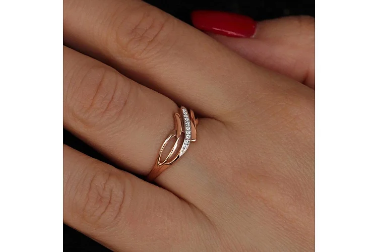 Кольцо дорожка из красного золота с 11 бриллиантами